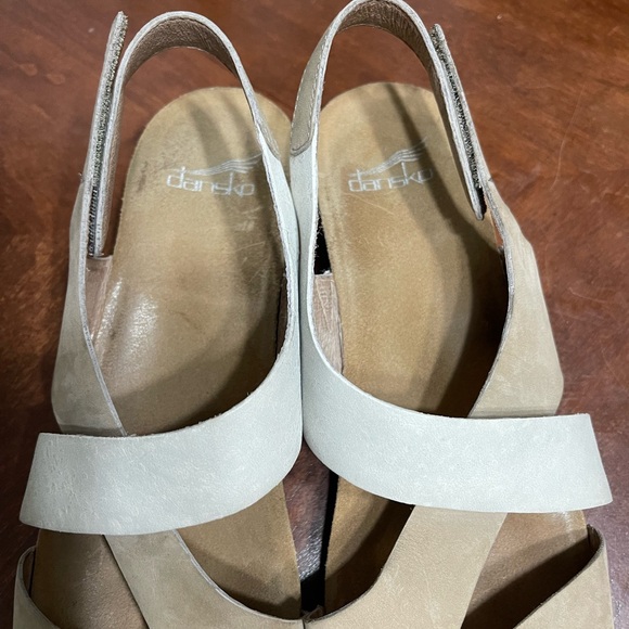 Dansko Vicky Crisscross Wedge Sandals Size 42 Nubuck Leather Tan Beige wedge 11 - Picture 8 of 8